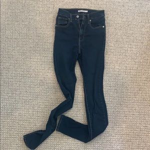 Levi Mile High Super Skinny Jean size 25